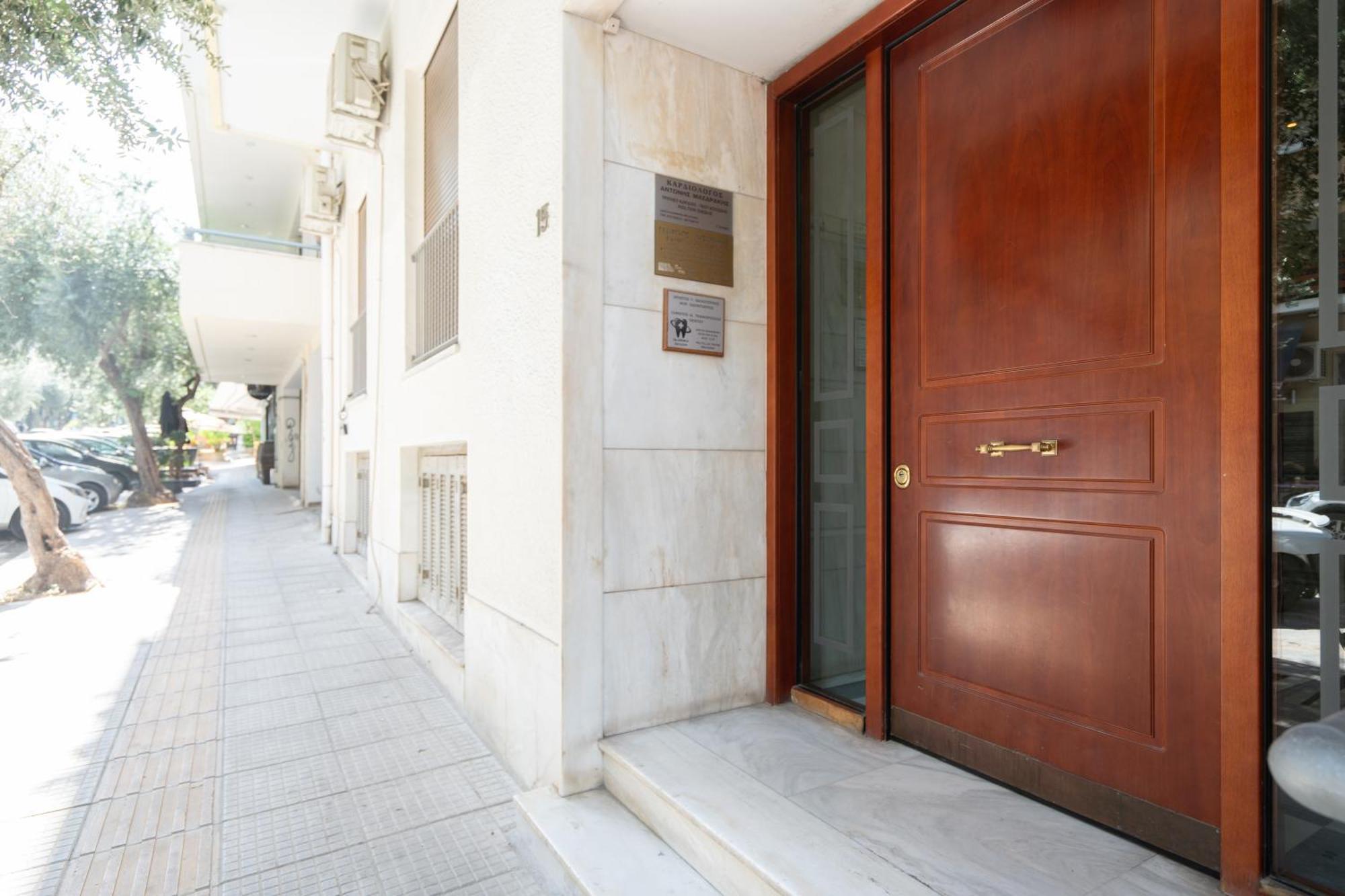 Sophisticated Modern Apt In Athens Center Esterno foto